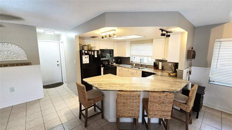 3 bedroom Single Family Residence at 3437 Dove Hollow Court, Dove Hollow-Unit I, Palm Harbor — photo 2
