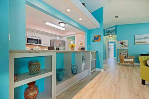 201 58th Avenue, St Petersburg FL - photo 9 of 46