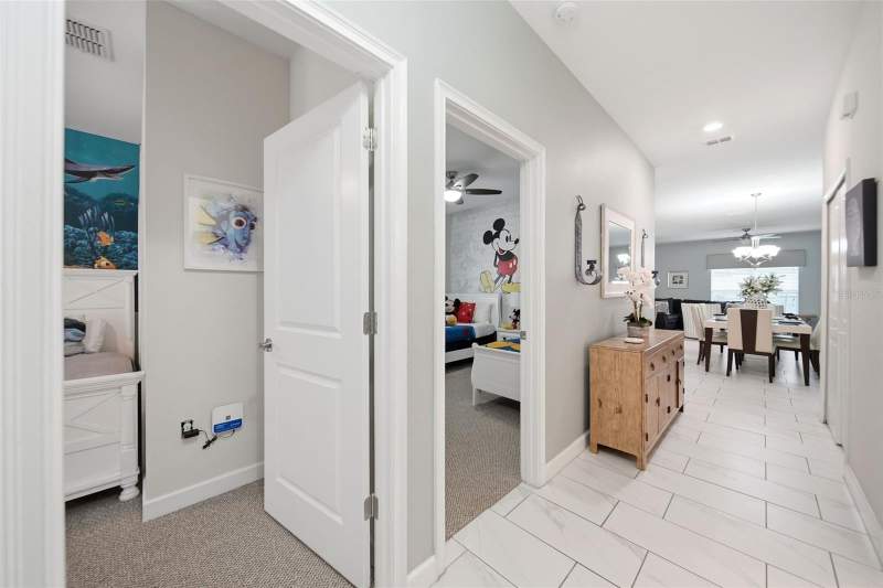 5 bedroom Townhouse at 1582 Moon Valley Drive, Stoneybrook South Ph I-1 & J-1, Davenport — photo 3