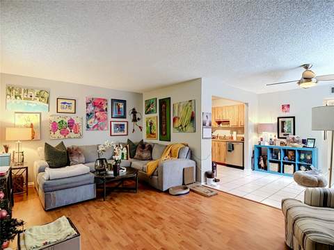 11805 Raintree Lake Ln #B, Temple Terrace FL - photo 6 of 6