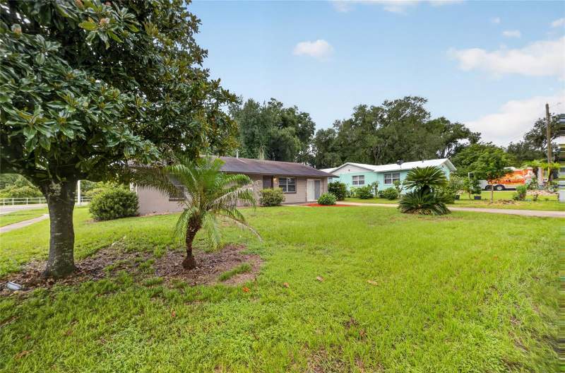4 bedroom Single Family Residence at 507 S Ohio Ave, Groveland, Groveland — photo 5
