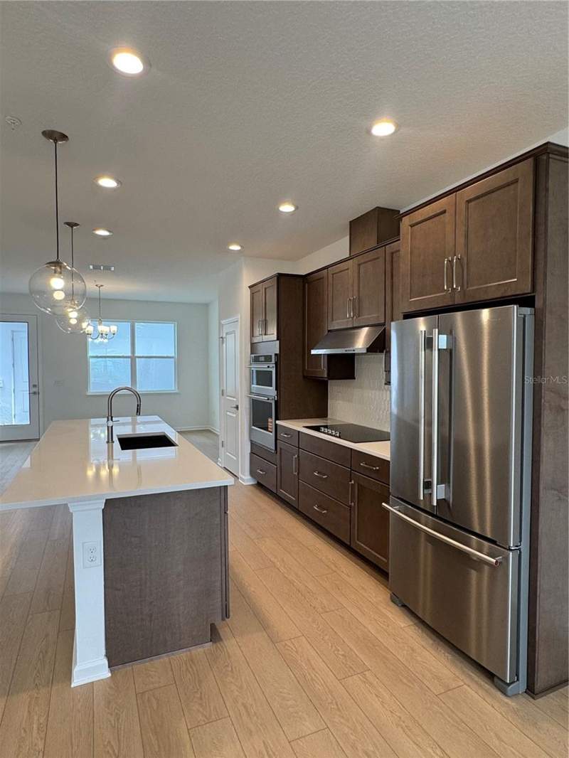 3 bedroom Single Family Residence at 1868 Crowncrest Drive, Bronson Peak, Apopka — photo 3