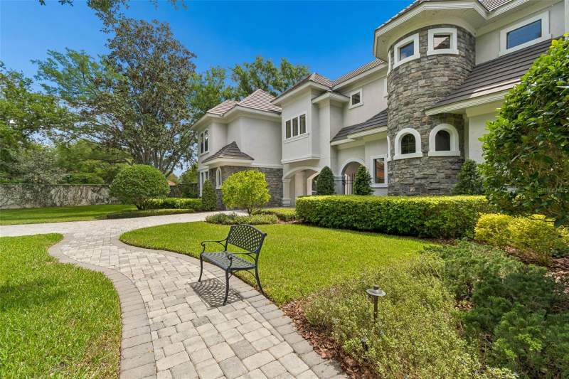 4 bedroom Single Family Residence at 702 Berrocales De Avila, Avila Unit 10AA, Tampa — photo 4