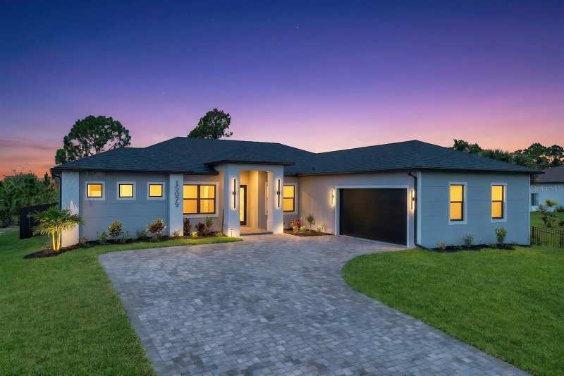 4 bedroom Single Family Residence at 15029 Acorn Circle, Port Charlotte Sec 093, Port Charlotte — photo 1