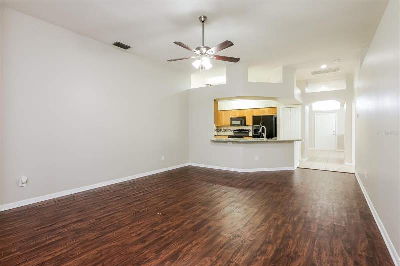 4 bedroom Single Family Residence at 1717 Erin Brooke Drive, Brentwood Hills Tr A Unit 2, Valrico — photo 4
