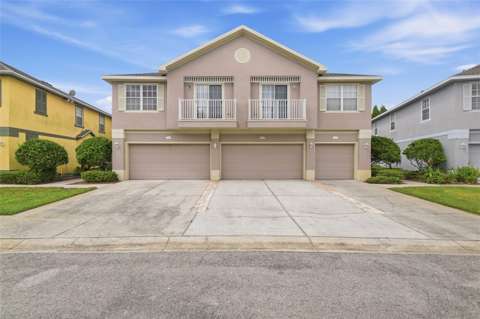 27921 Pleasure Ride Loop, starter home for sale in Wesley Chapel