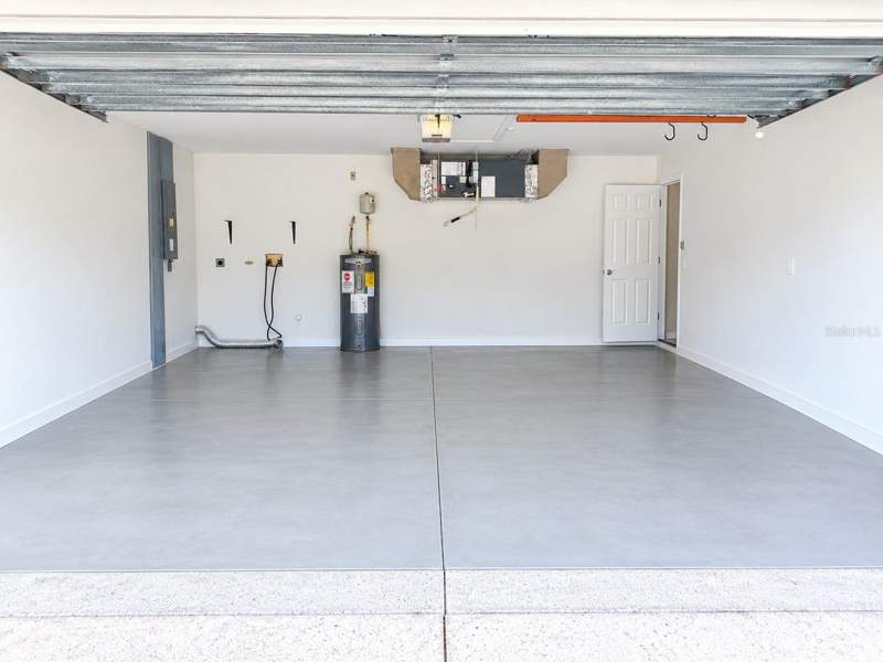 3 bedroom Single Family Residence at 563 Verona Street, Port Charlotte Sec 008, Port Charlotte — photo 4