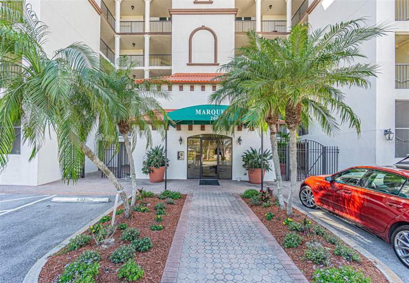3 bedroom Condominium at 200 121st Avenue #304, Marquesa Condo, Treasure Island — photo 2