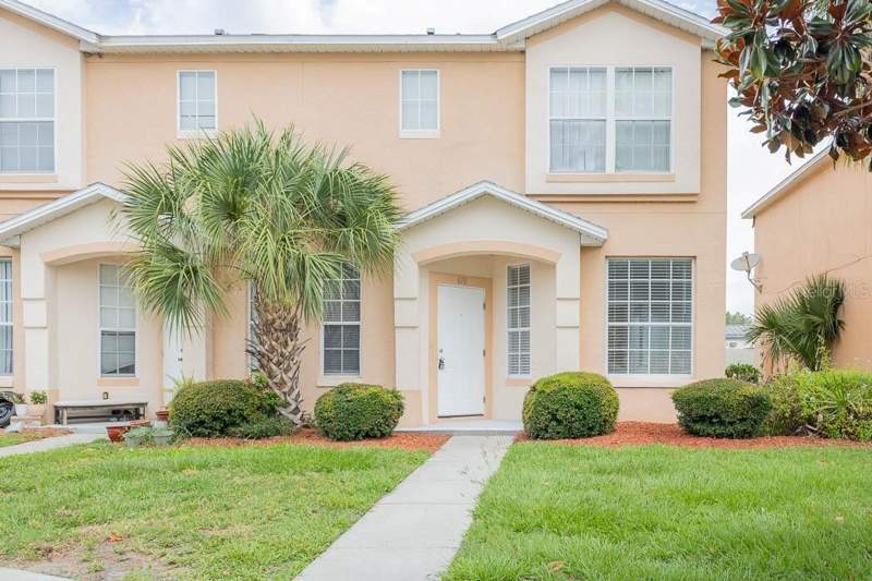 678 CAPTIVA CIRCLE home for sale in Florida Palms