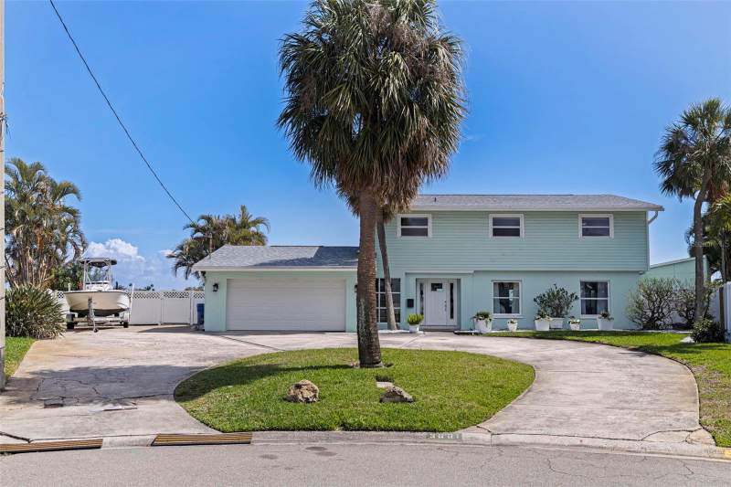 4 bedroom Single Family Residence at 3901 14th Street, Patrician Point, St Petersburg — photo 3