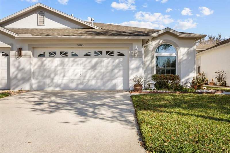 3 bedroom Villa at 30115 E Emmetts Court, Meadow Pointe Prcl 12, Wesley Chapel — photo 2