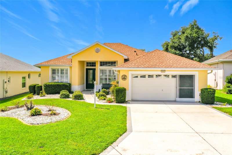3 bedroom Single Family Residence at 5693 Gulf Stream Street, Royal Harbor Phase 1 Sub, Tavares — photo 1