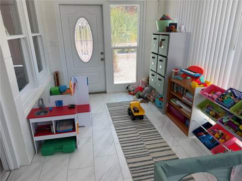 850 Mandalay Avenue, Clearwater Beach FL - photo 10 of 49