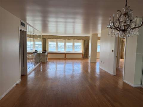 5200 Brittany Drive #609, St Petersburg FL - photo 9 of 15