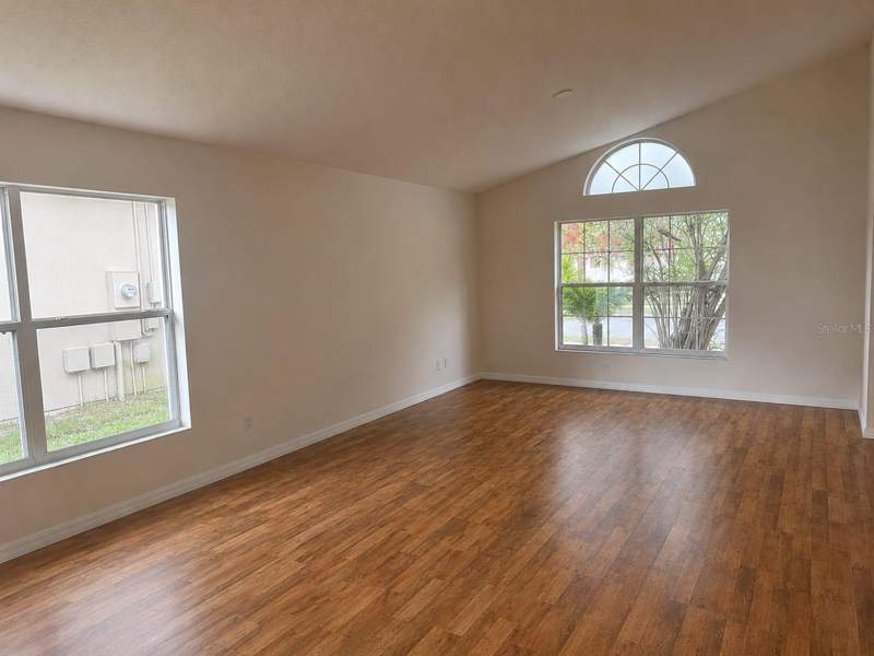 4 bedroom Single Family Residence at 9006 Verona Sound Way, Vista Lakes Vlgs N-8 & N-9, Orlando — photo 5