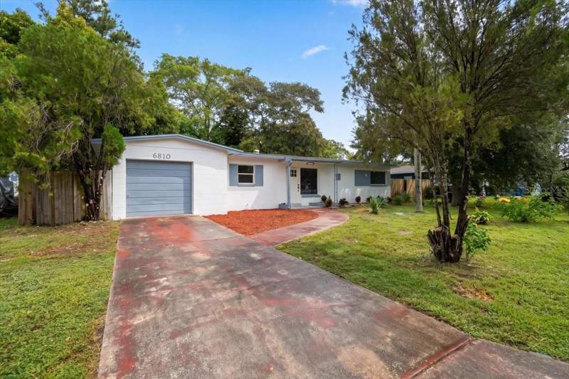 3 bedroom Single Family Residence at 6810 Dr Martin Luther King Jr Street, Meadow Lawn, St Petersburg — photo 2