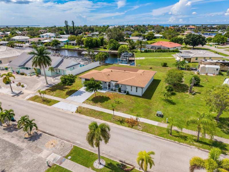 2 bedroom Single Family Residence at 155 Morgan Lane, Port Charlotte Sec 040, Port Charlotte — photo 3