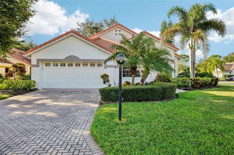 5814 Fairwoods Circle, home for sale in Sarasota 34243