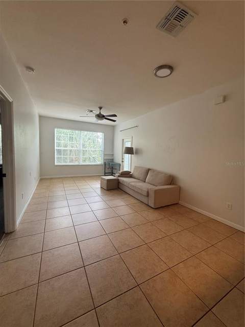 6214 Stevenson Drive #305, Orlando FL - photo 15 of 38