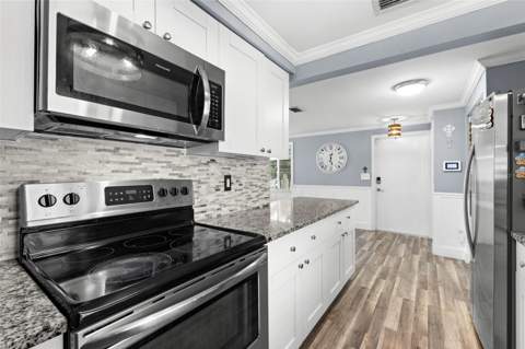 5210 6th Street, St Petersburg FL - photo 8 of 29