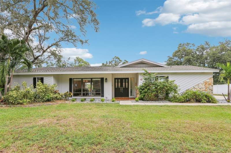 Magdalene GroveHomes for Sale in Tampa, FL