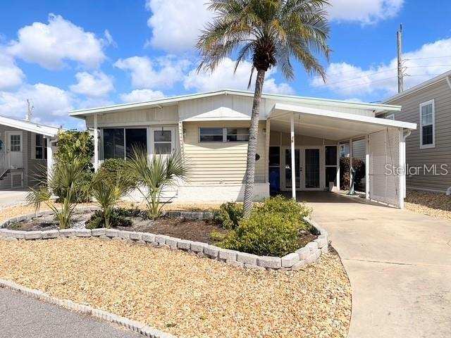 2 bedroom Mobile Home at 714 S Green Circle, Country Club Estates, Venice — photo 1