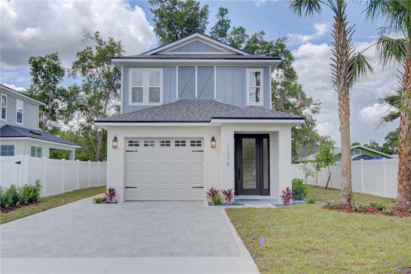 4 bedroom Single Family Residence at 1316 E 9th Avenue, Mount Dora Unser Sub, Mount Dora — photo 1