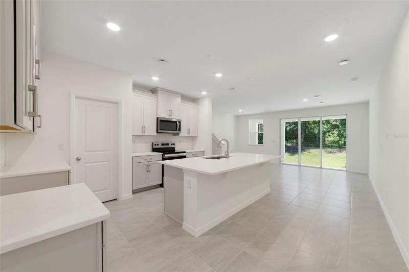 3 bedroom Townhouse at 1657 GREENLEAF WOODS COVE, TOWNS AT GREENLEAF, OVIEDO — photo 3