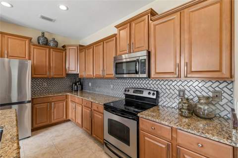 13344 Graham Yarden, Riverview FL - photo 17 of 50