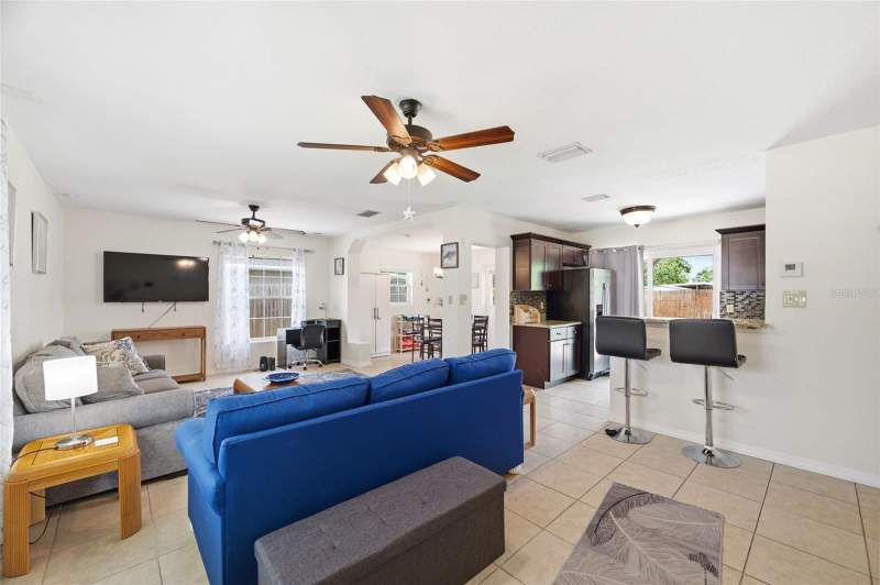 3 bedroom Single Family Residence at 8685 Magnolia Drive, Cross Bayou Estates 4th Add, Seminole — photo 5