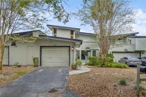 1318 Chebon Ct Court #Unit E-F, golf community for sale in Apopka