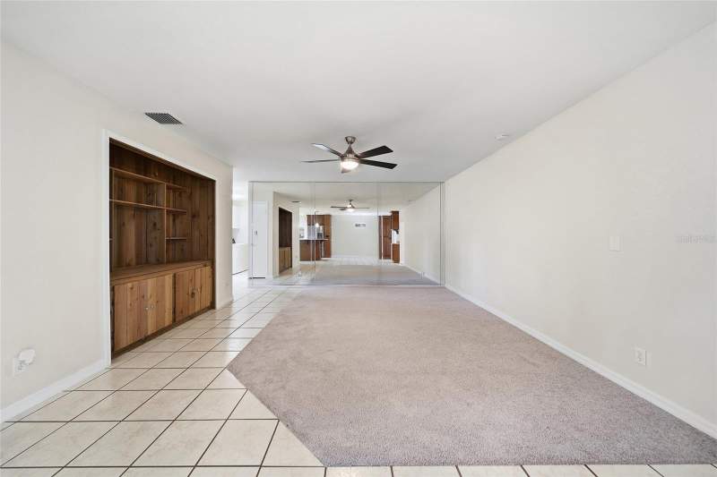 3 bedroom Single Family Residence at 9401 N Rome Circle, Tampas North Side Country Clu, Tampa — photo 4