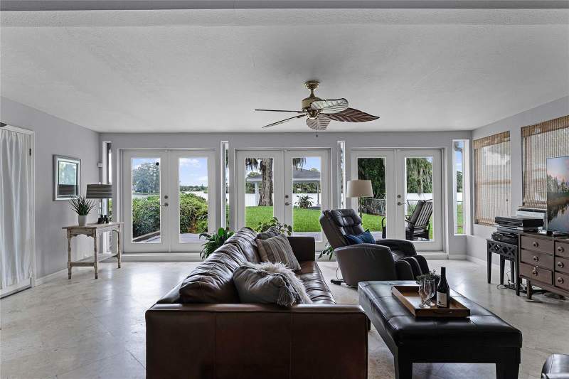 3 bedroom Single Family Residence at 632 Country Club Drive, Lords Sub, Winter Park — photo 3