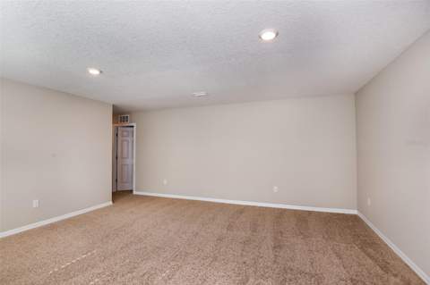 33647 Noble Creek Place, Dade City FL - photo 23 of 29