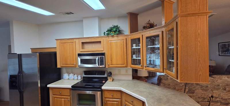 3 bedroom Manufactured Home at 37437 Gill Avenue, Grand Horizons Ph 02, Zephyrhills — photo 4