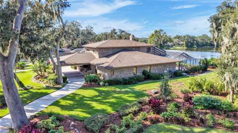 148 E Christina Boulevard, home for sale in Lakeland 33813