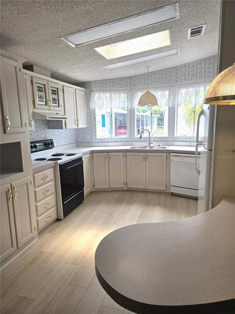 1001 Starkey Road #639, Largo FL - photo 11 of 27