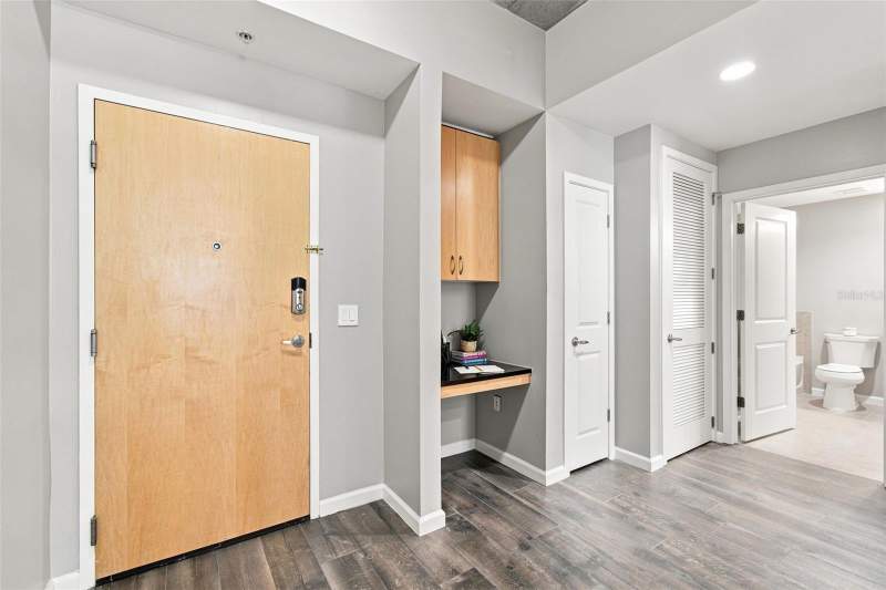 1 bedroom Condominium at 777 N Ashley Drive #910, Skypoint A Condo, Tampa — photo 4