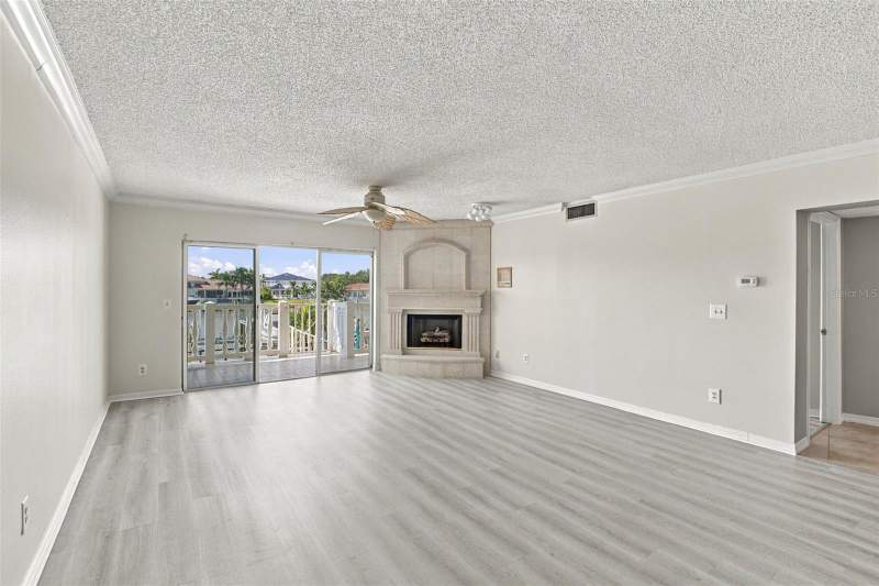 2 bedroom Condominium at 544 Pinellas Bayway #F8, Harbor Watch On Tierra Verde, Tierra Verde — photo 4