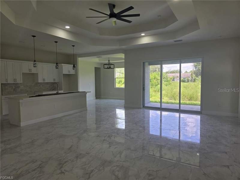 4 bedroom Single Family Residence at 3852 Hopevale Street, Lehigh Acres, Fort Myers — photo 5