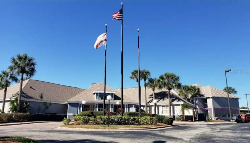 1 bedroom Condo - Hotel at 3100 Parkway Boulevard #421, Parkway Palms Resort Maingate Condo, Kissimmee — photo 2