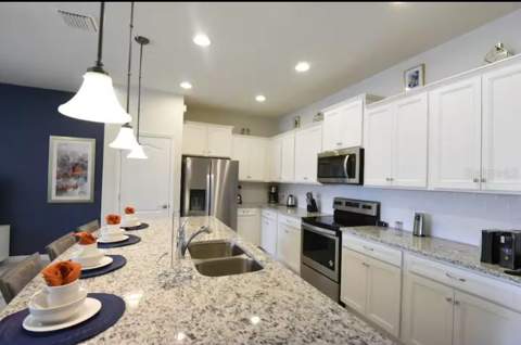 8932 Sydney Avenue, Kissimmee FL - photo 7 of 31