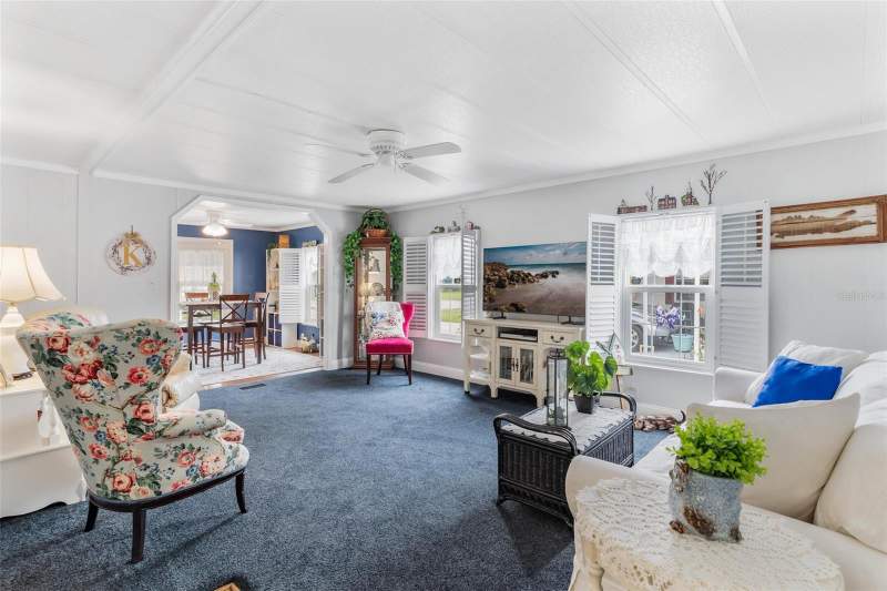 2 bedroom Manufactured Home at 2470 KAREN DRIVE, DORA PINES SUB, MOUNT DORA — photo 3