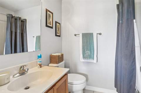 4864 Tuscan Loon Drive, Tampa FL - photo 10 of 25