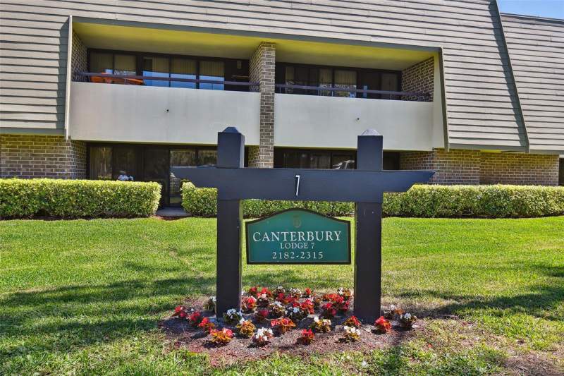 Innisbrook Condo 4 LodgeCondos for Sale in Palm Harbor, FL