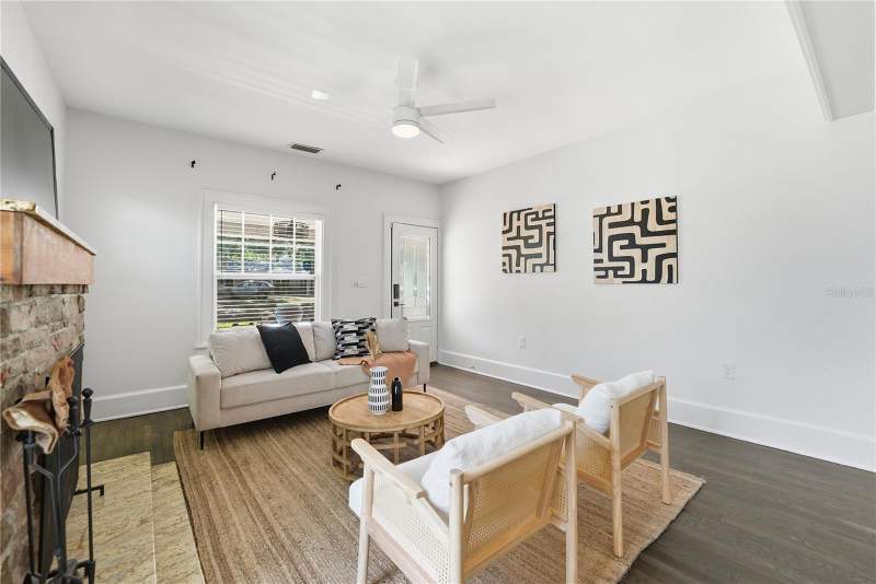 2 bedroom Single Family Residence at 204 N Brown Avenue, C H Browns Add, Orlando — photo 5