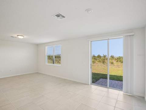 823 Sunshower Drive, Lady Lake FL - photo 6 of 9