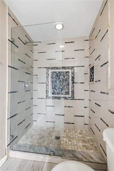 8431 Edgewater Place Boulevard, Tampa FL - photo 20 of 24