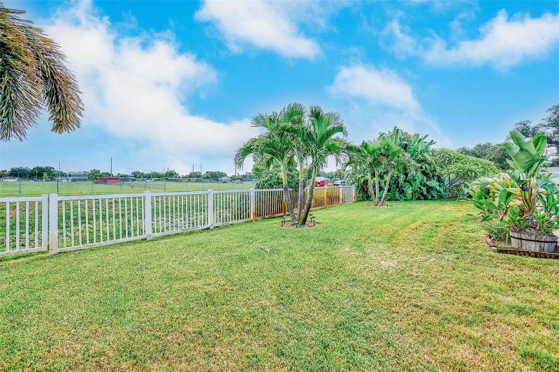 3 bedroom Single Family Residence at 9069 127TH STREET, PAMELA ESTATES, SEMINOLE — photo 5