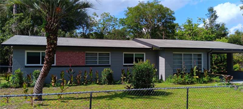 4 bedroom Single Family Residence at 1440 SE 23rd Avenue, Breezy Acres, Gainesville — photo 2